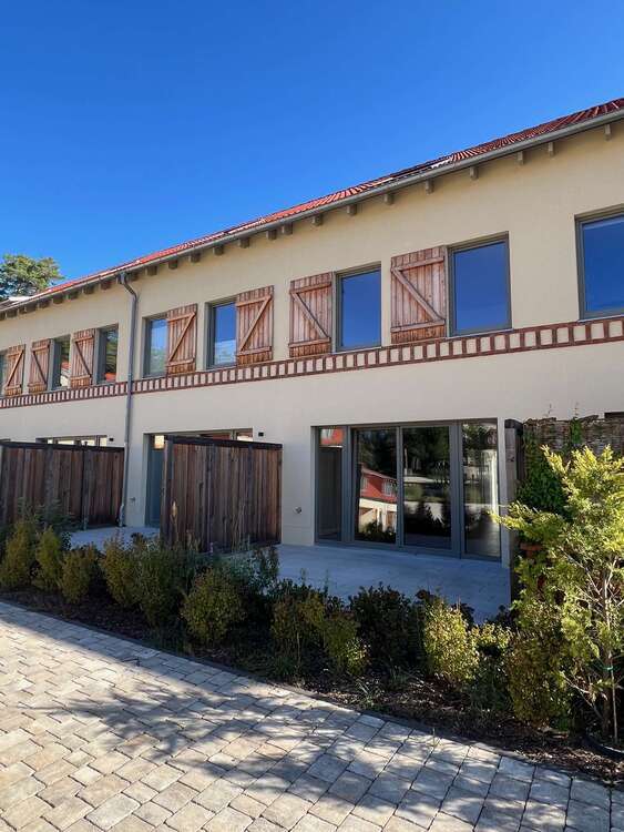 Wohnung zum Mieten in Beelitz 1.640 € 127.29 m² 4 zimmer