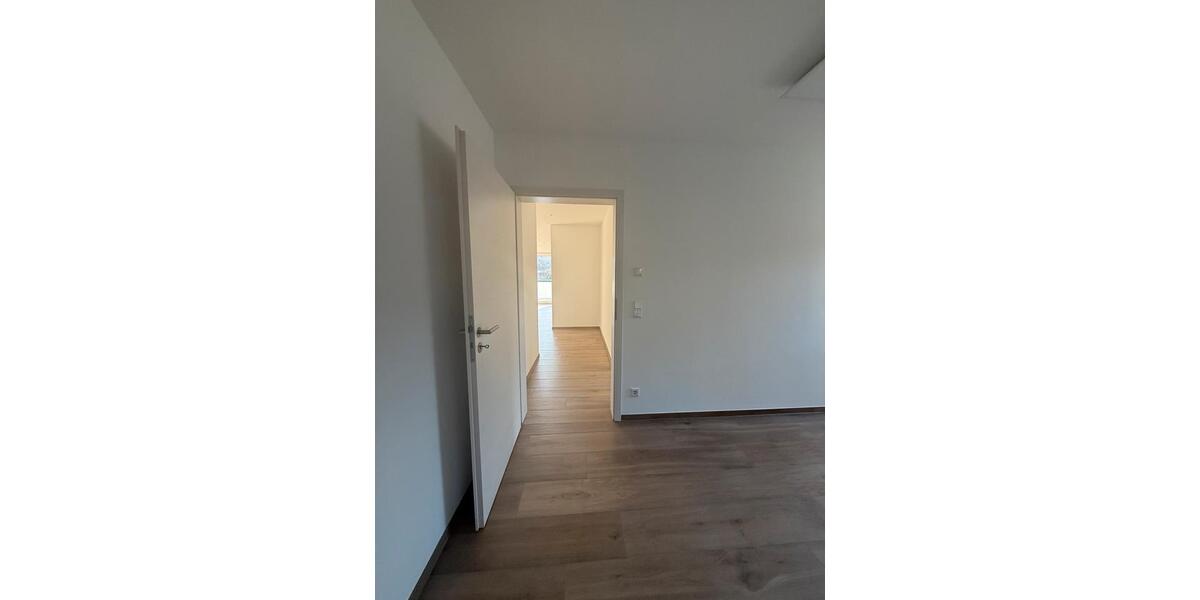 Dachgeschoßwohnung Breuberg - 4 Zimmer, 114 m&sup2;, 1.200&euro; | Angebot:26577804