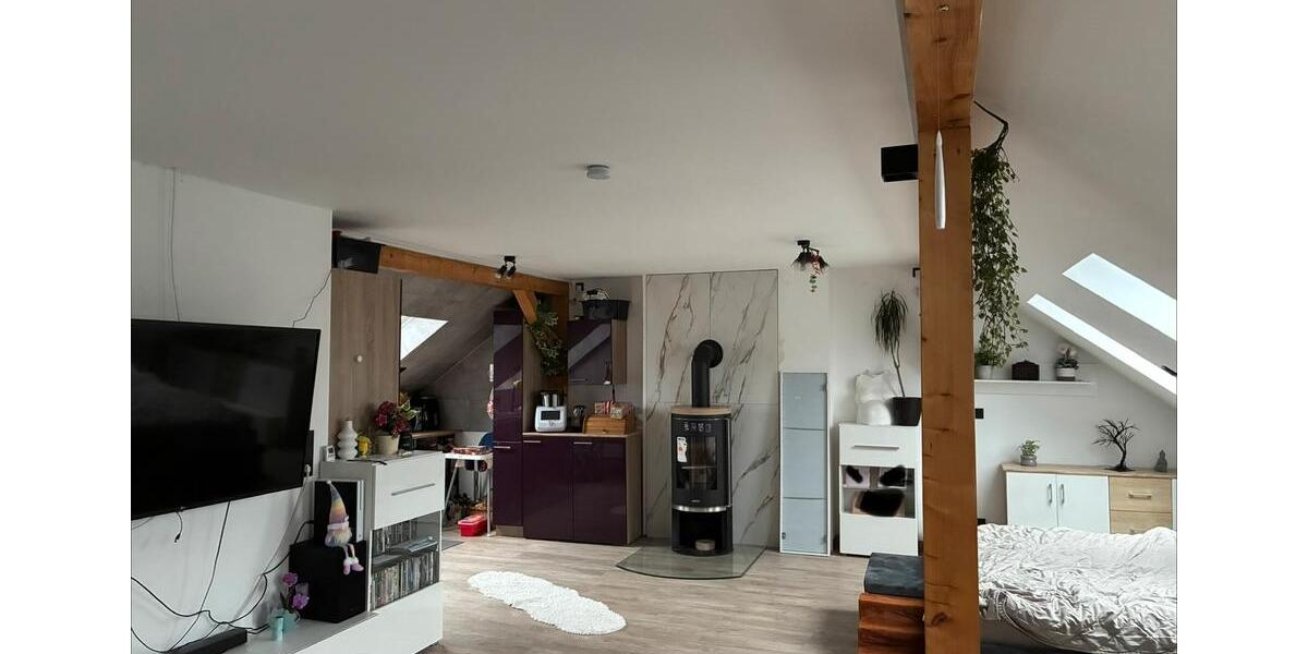 Dachgeschoßwohnung Barleben - 2 Zimmer, 20 m&sup2;, 800&euro; | Angebot:26254398