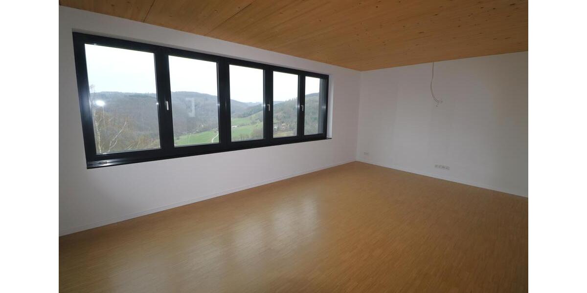Maisonettenwohnung Hagen Dahl - 4 Zimmer, 210 m&sup2;, 1.800&euro; | Angebot:25904863