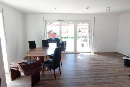 Wohnung Bad Königshofen im Grabfeld - 3 Zimmer, 85 m&sup2;, 850&euro; | Angebot:26278723