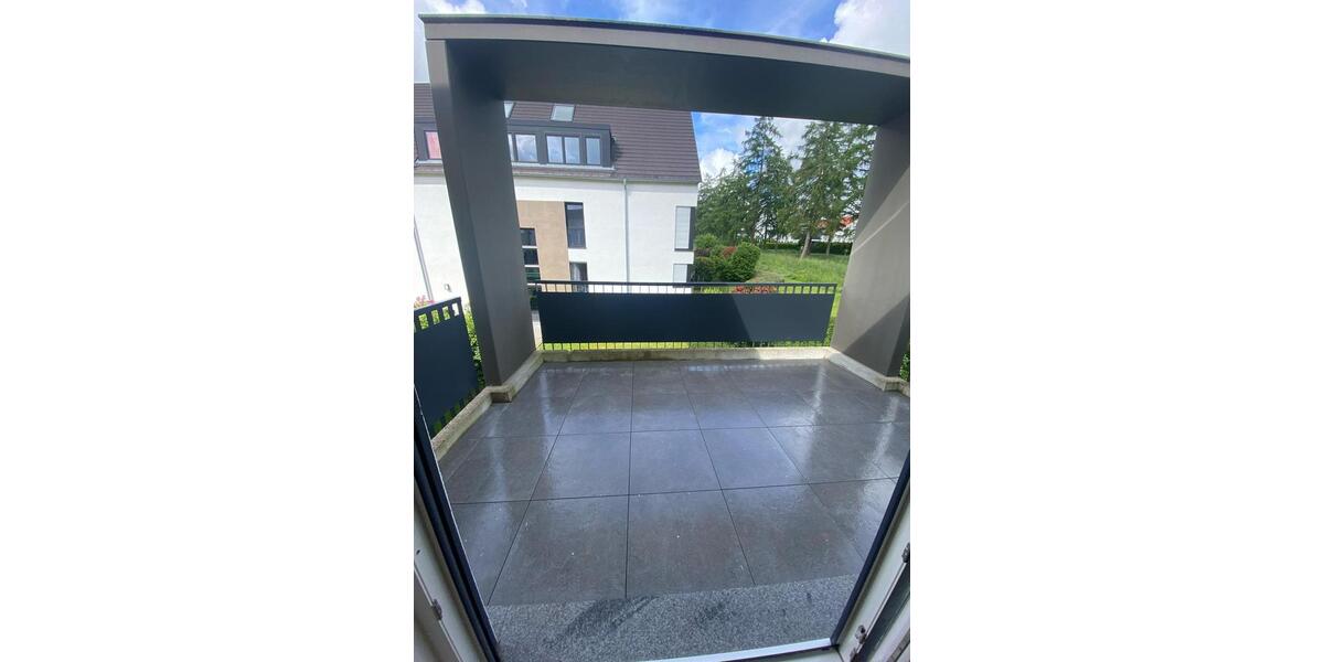 Etagenwohnung Warthausen - 3 Zimmer, 82 m&sup2;, 1.130&euro; | Angebot:24803411