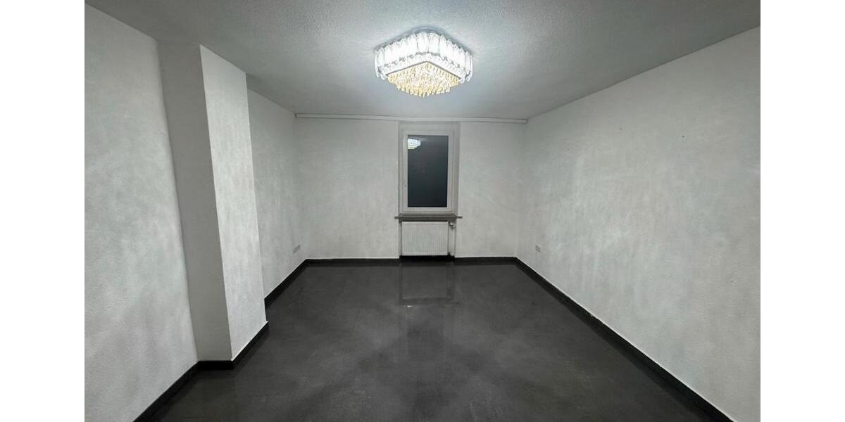 Etagenwohnung Völklingen - 3 Zimmer, 80 m&sup2;, 600&euro; | Angebot:26532842