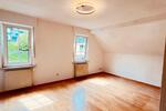Dachgeschoßwohnung Finnentrop - 3 Zimmer, 80 m&sup2;, 600&euro; | Angebot:26611429
