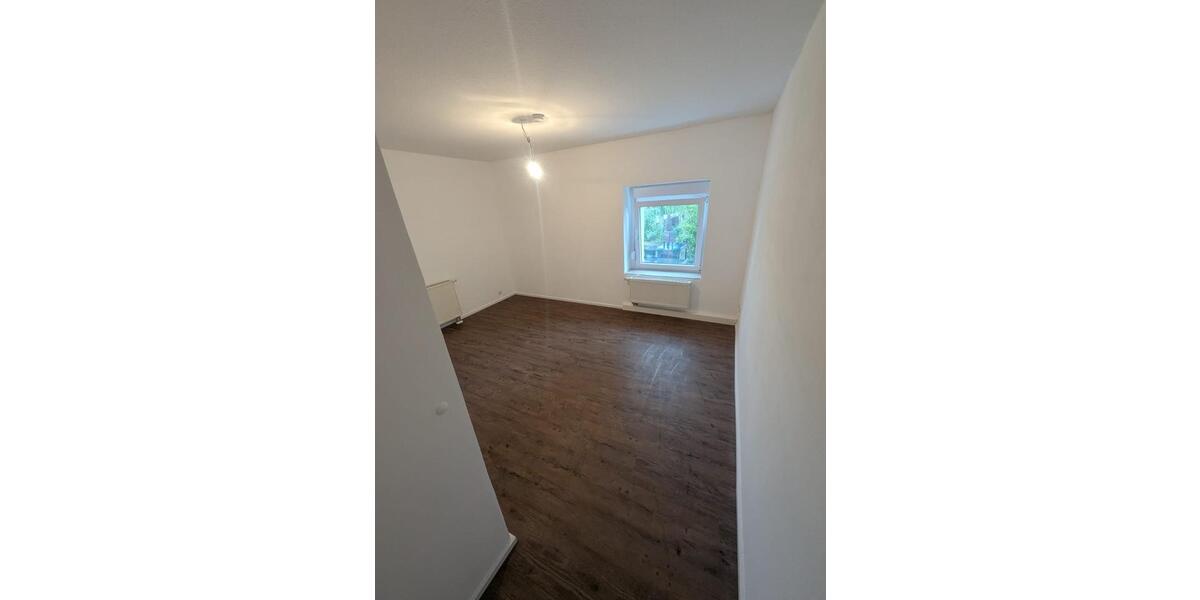 Hochparterre Grimma - 3 Zimmer, 75 m&sup2;, 550&euro; | Angebot:24982701