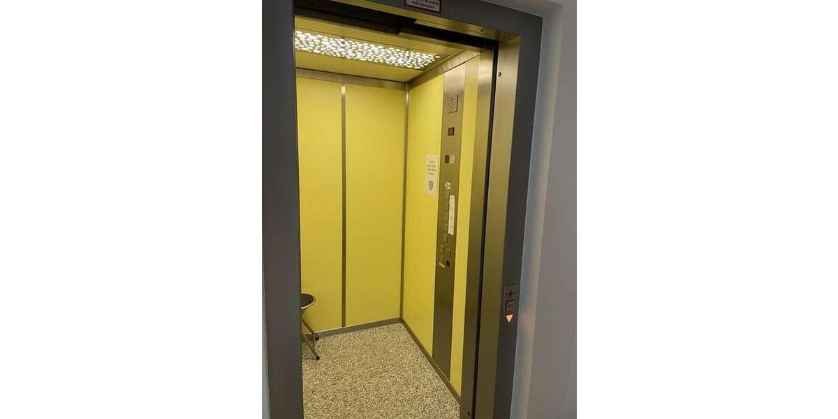 Dachgeschoßwohnung Bad Dürrheim - 2 Zimmer, 78 m&sup2;, 975&euro; | Angebot:26528700