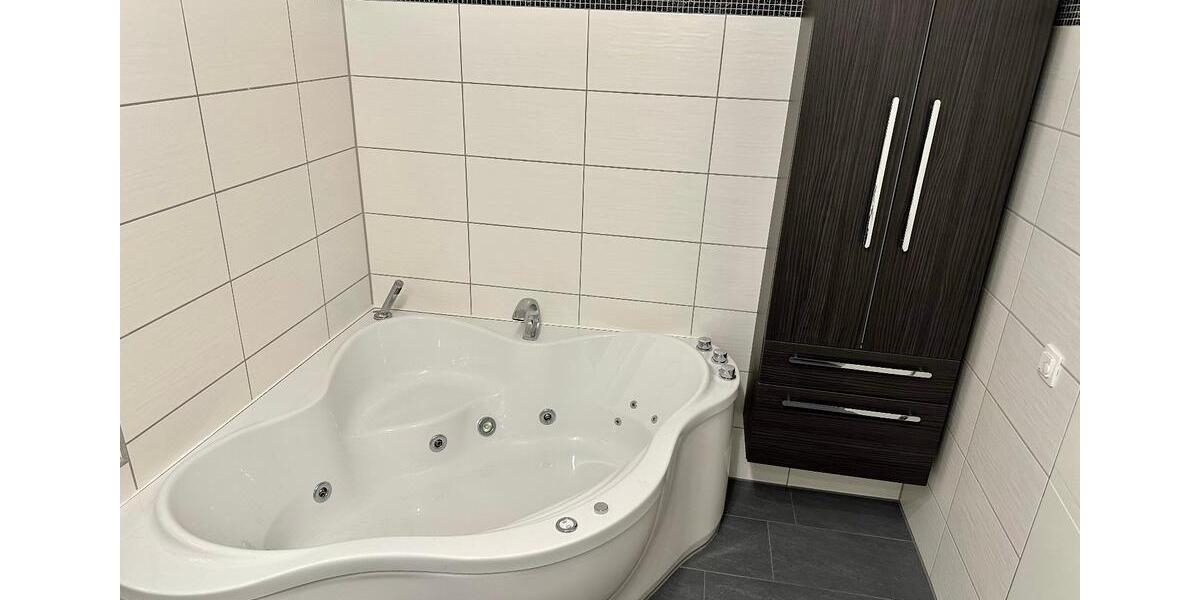 Wohnen auf Zeit Kissing - 4 Zimmer, 12 m&sup2;, 20&euro; | Angebot:18821450