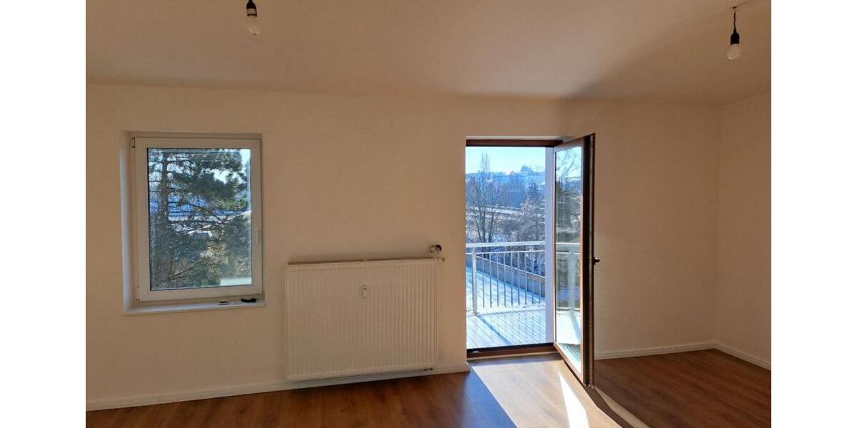 Dachgeschoßwohnung Magdeburg Beyendorf-Sohlen - 3 Zimmer, 76 m&sup2;, 684&euro; | Angebot:24839443