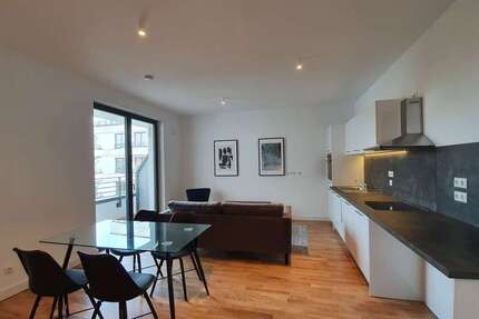 Wohnung zum Mieten in Berlin 1.130 € 53.62 m²