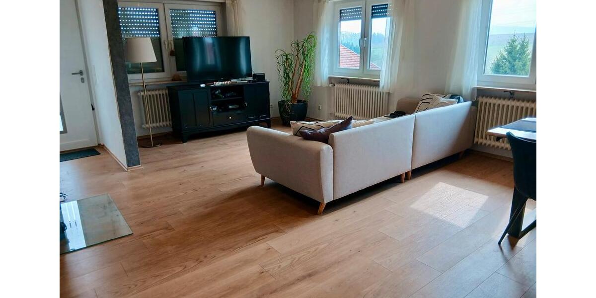Dachgeschoßwohnung Kupferzell - 4 Zimmer, 110 m&sup2;, 1.100&euro; | Angebot:26029816