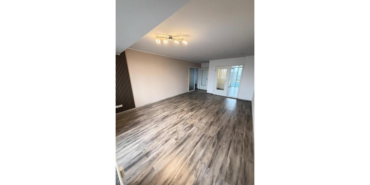 Etagenwohnung Hannover Döhren-Wülfel - 4 Zimmer, 95 m&sup2;, 1.041&euro; | Angebot:25098511