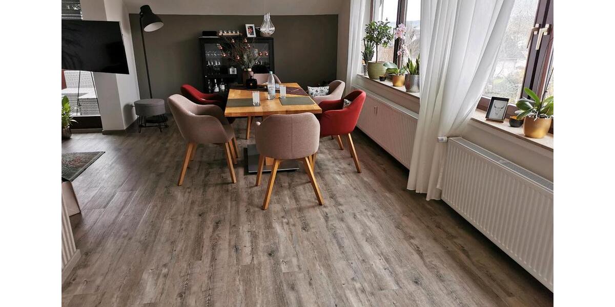 Dachgeschoßwohnung Frankenberg (Eder) - 3 Zimmer, 94 m&sup2;, 900&euro; | Angebot:25752121