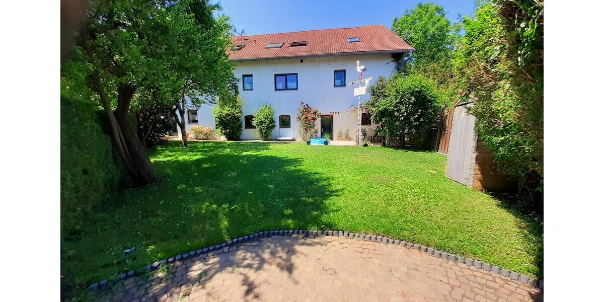 Erdgeschoßwohnung Andechs - 6 Zimmer, 260 m&sup2;, 2.000&euro; | Angebot:26588405