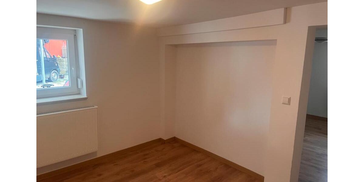 Etagenwohnung Gäufelden - 3 Zimmer, 80 m&sup2;, 1.100&euro; | Angebot:25725056