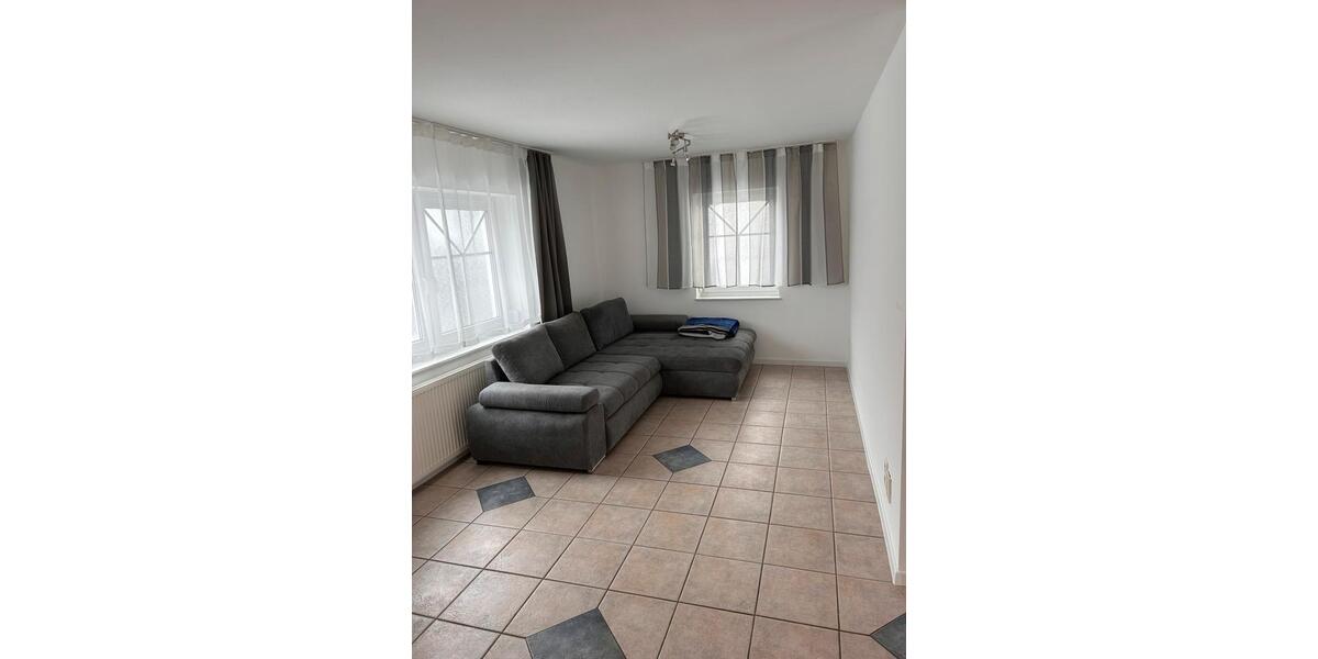Doppelhaushälfte Aurach - 3.5 Zimmer, 82 m&sup2;, 1.300&euro; | Angebot:25300765