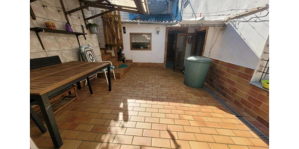 Etagenwohnung Völklingen - 5 Zimmer, 140 m&sup2;, 950&euro; | Angebot:26417187