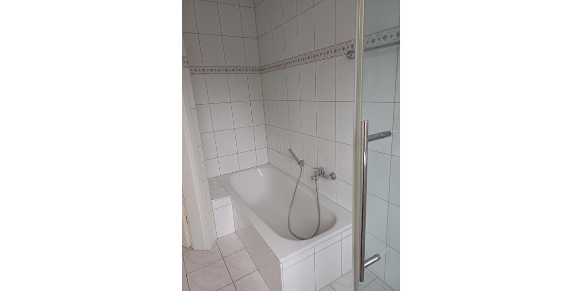 Erdgeschoßwohnung Nieder-Olm Olm - 3 Zimmer, 83 m&sup2;, 995&euro; | Angebot:25952478