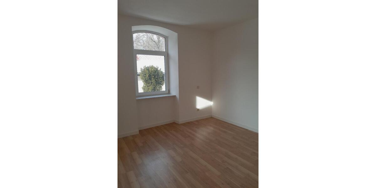 Erdgeschoßwohnung Radeberg - 2 Zimmer, 64 m&sup2;, 480&euro; | Angebot:24792760