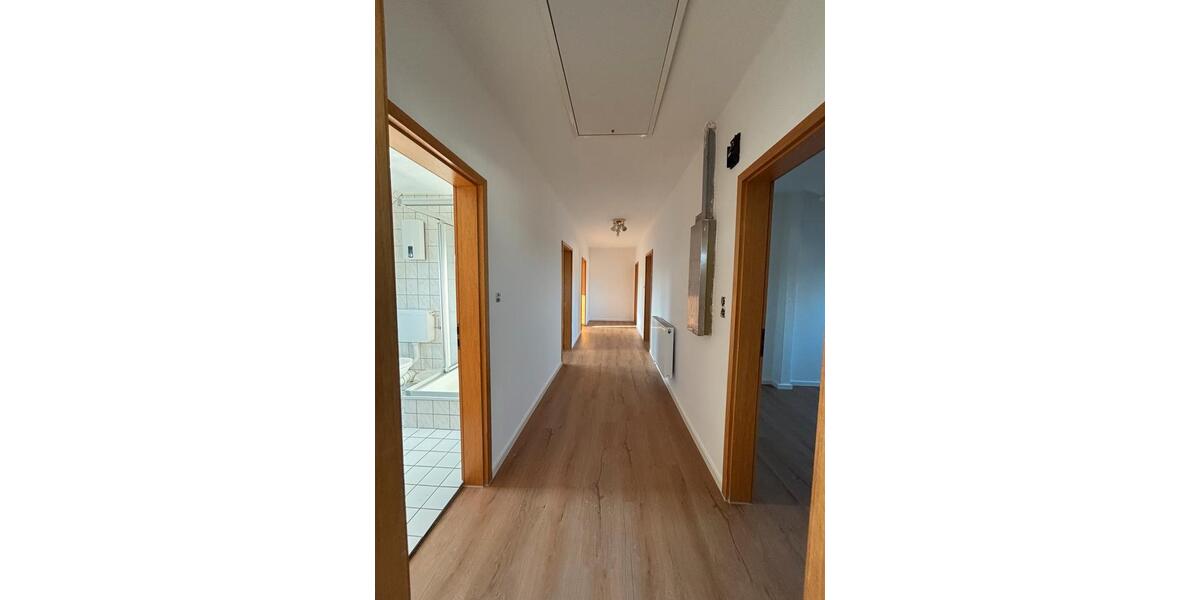 Dachgeschoßwohnung Südheide Unterlüß - 4 Zimmer, 35 m&sup2;, 400&euro; | Angebot:24585269