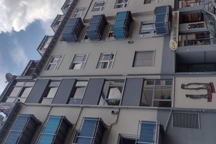 Altersgerechtes Wohnen mit Balkon ( EBK kann erworben werden), ab Juli frei - Wohnung Dresden Striesen-West | Angebot:26194766