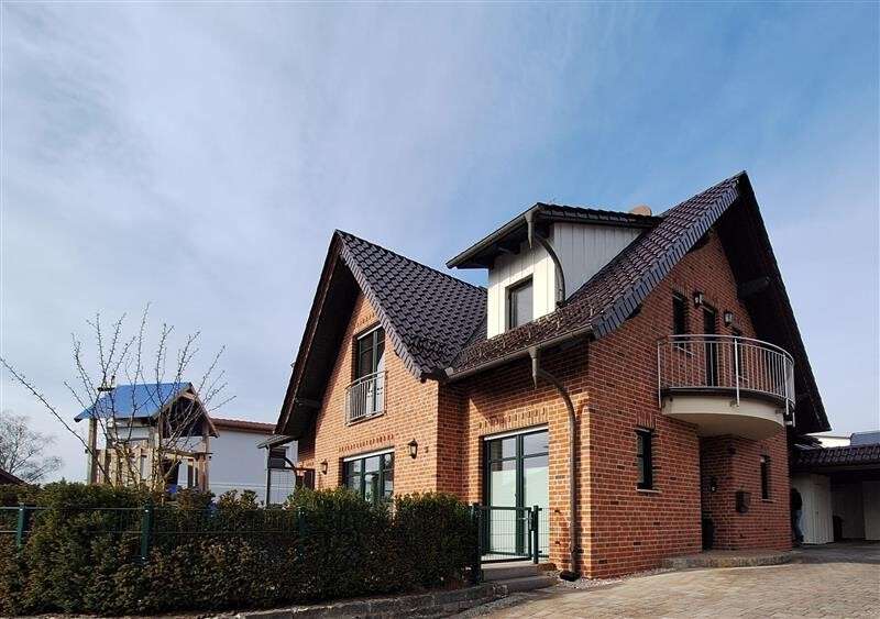 Etagenwohnung Porta Westfalica Eisbergen - 3 Zimmer, 120 m&sup2;, 800&euro; | Angebot:25572204