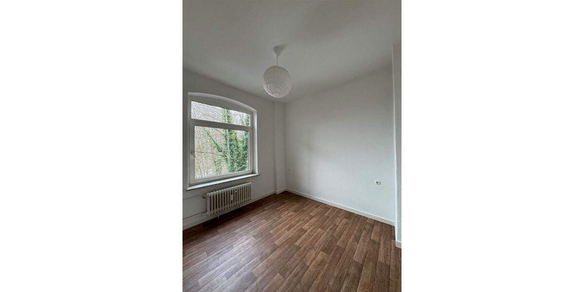 Etagenwohnung Kiel-Gaarden Gaarden-Ost - 2 Zimmer, 50 m&sup2;, 400&euro; | Angebot:25704663