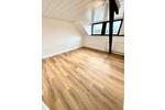 Dachgeschoßwohnung Krefeld - 3 Zimmer, 58 m&sup2;, 680&euro; | Angebot:26613564