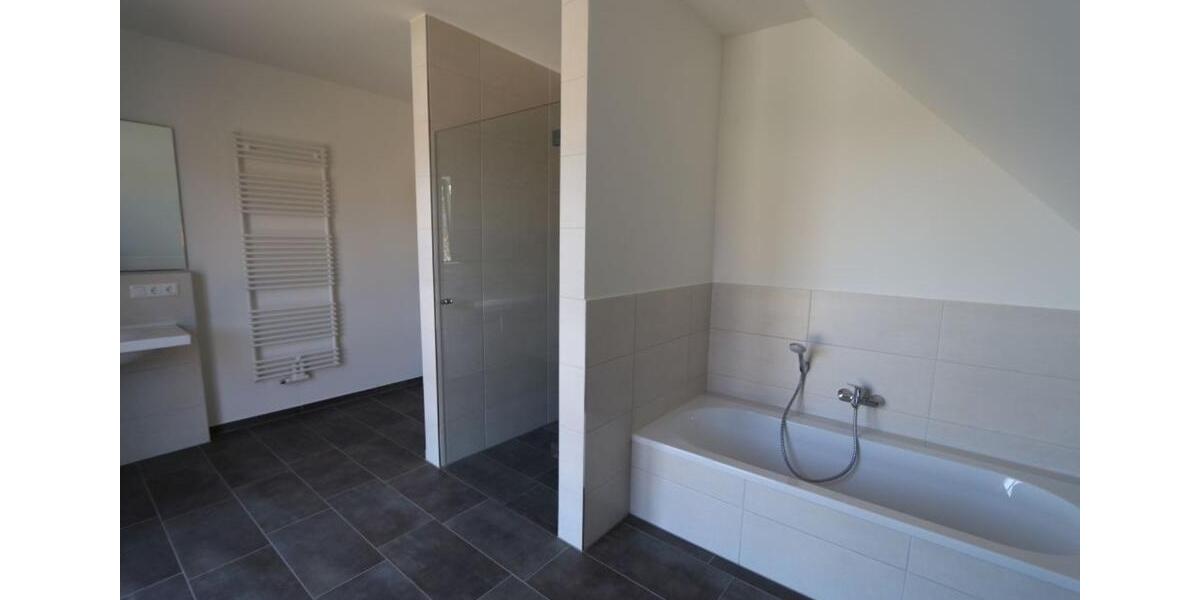 Doppelhaushälfte Müssen - 4 Zimmer, 119 m&sup2;, 1.650&euro; | Angebot:23792057