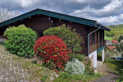 Freistehendes Haus mit EinliegerWohnung
