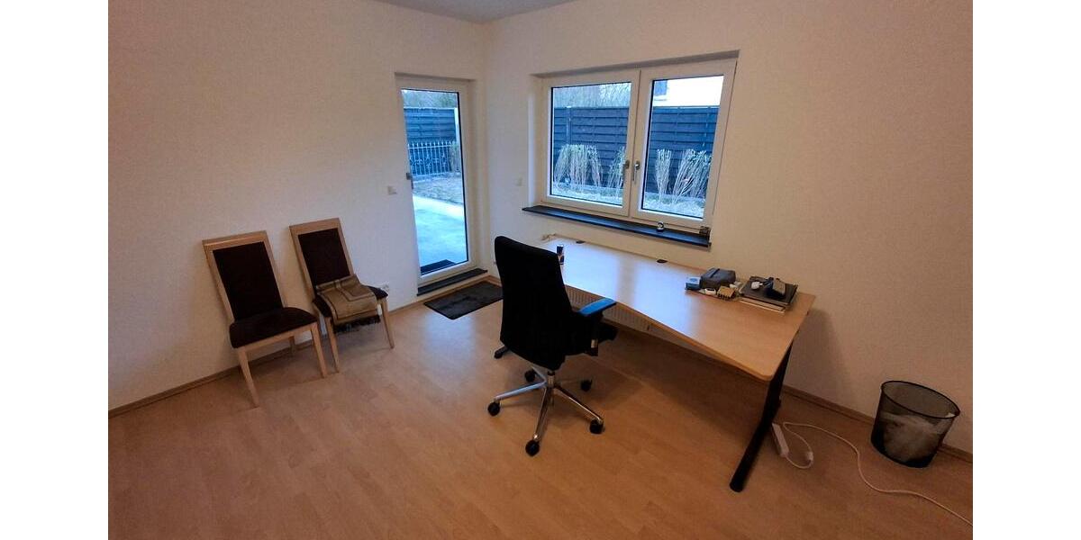 Erdgeschoßwohnung Marburg Cappel - 4 Zimmer, 110 m&sup2;, 1.300&euro; | Angebot:26698340
