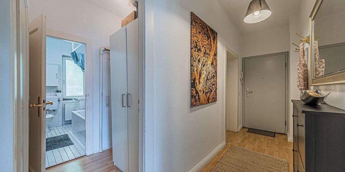 Etagenwohnung Frankfurt am Main Westend-Süd - 2 Zimmer, 68 m&sup2;, 1.790&euro; | Angebot:25139600
