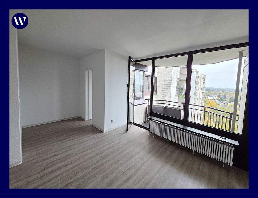 Willkommen in Ihrer Familien-Wohnung in angenehmer Größe, 3 Zimmer mit Balkon, , Wannenbad, Aufzug 3 zimmer