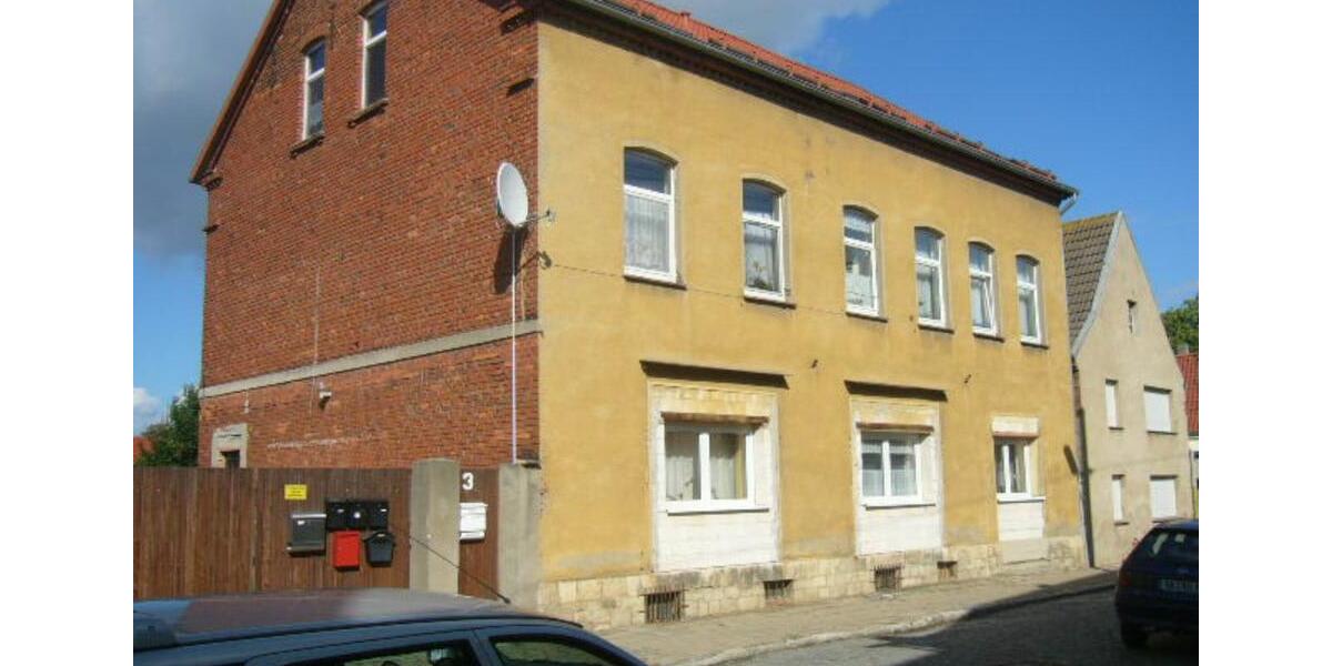 geräumige, helle 1-R.-Wohnung mit Küche und Bad, separater Zugang zimmer