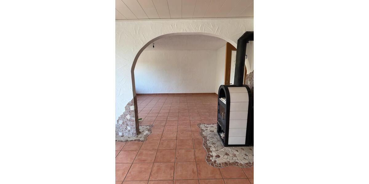 Etagenwohnung Wüstenrot - 3.5 Zimmer, 96 m&sup2;, 850&euro; | Angebot:26689023