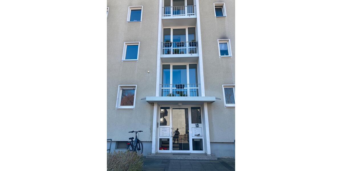 Erdgeschoßwohnung Bonn Friesdorf - 4 Zimmer, 77 m&sup2;, 971&euro; | Angebot:26248413