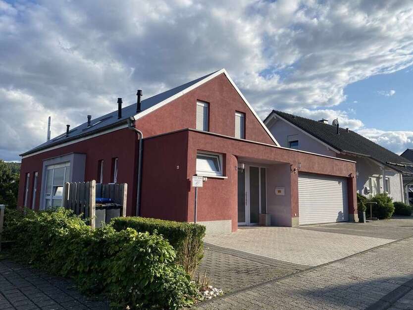 Wohnung zum Mieten in Siegen 1.230 € 120 m²