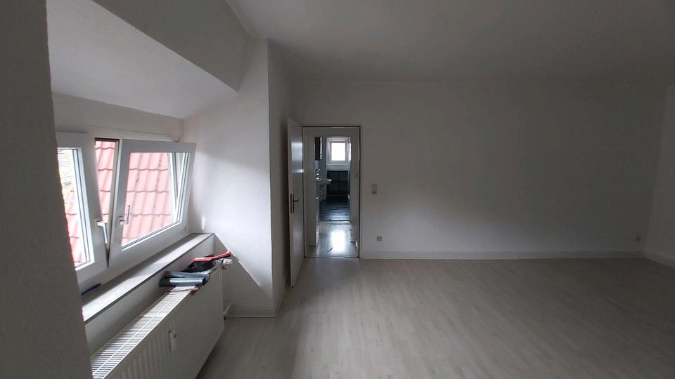 Dachgeschoßwohnung Aachen Aachen-Mitte - 1 Zimmer, 46 m&sup2;, 300&euro; | Angebot:26082740