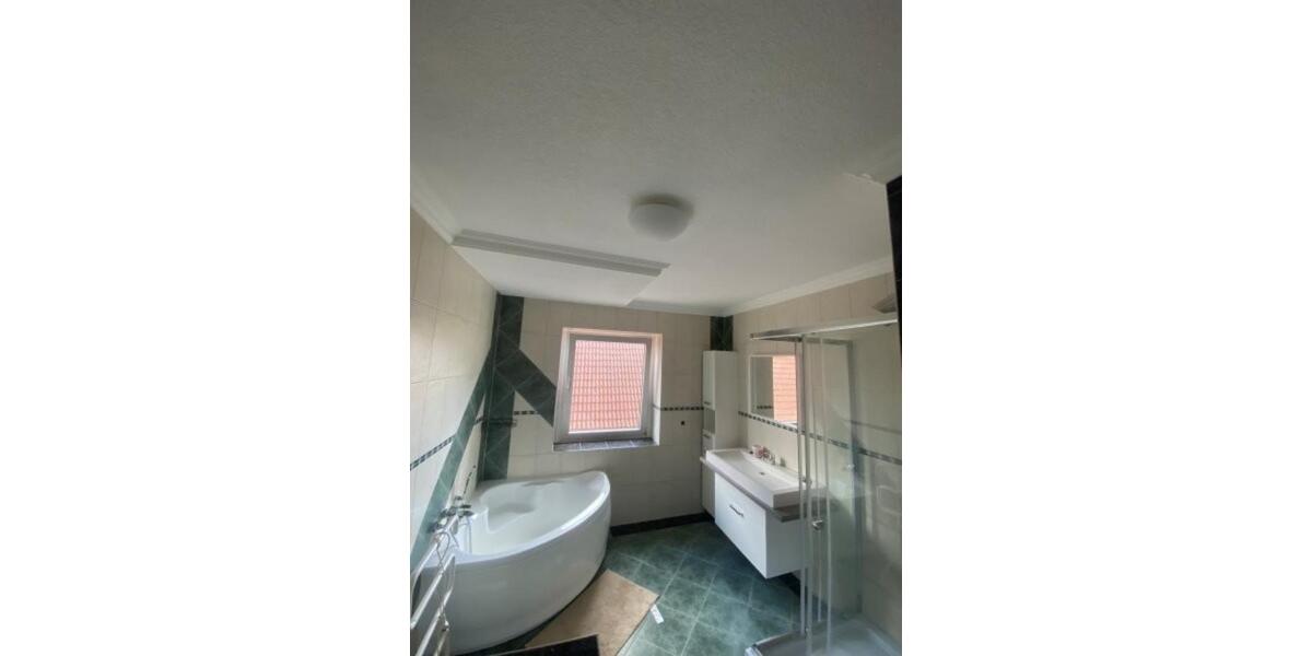 Einfamilienhaus Kindelbrück Bilzingsleben - 5 Zimmer, 180 m&sup2;, 950&euro; | Angebot:24492378