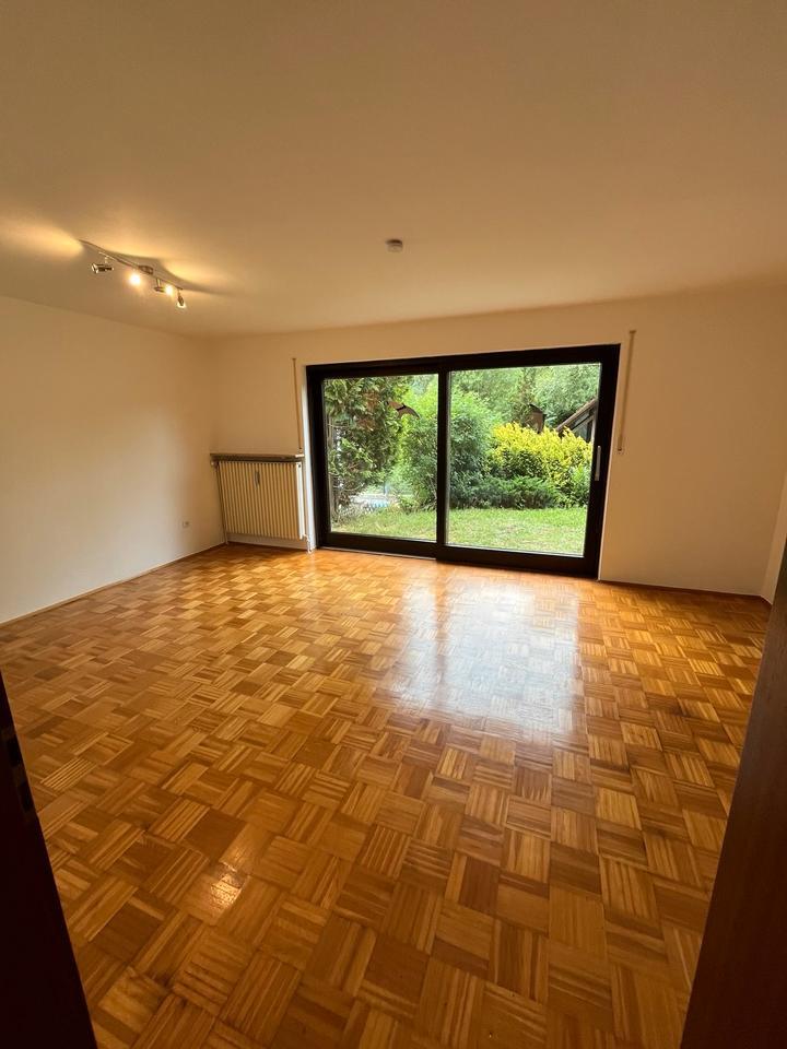 Charmante 2-Zimmer-SouterrainWohnung mit Terrasse und Garten