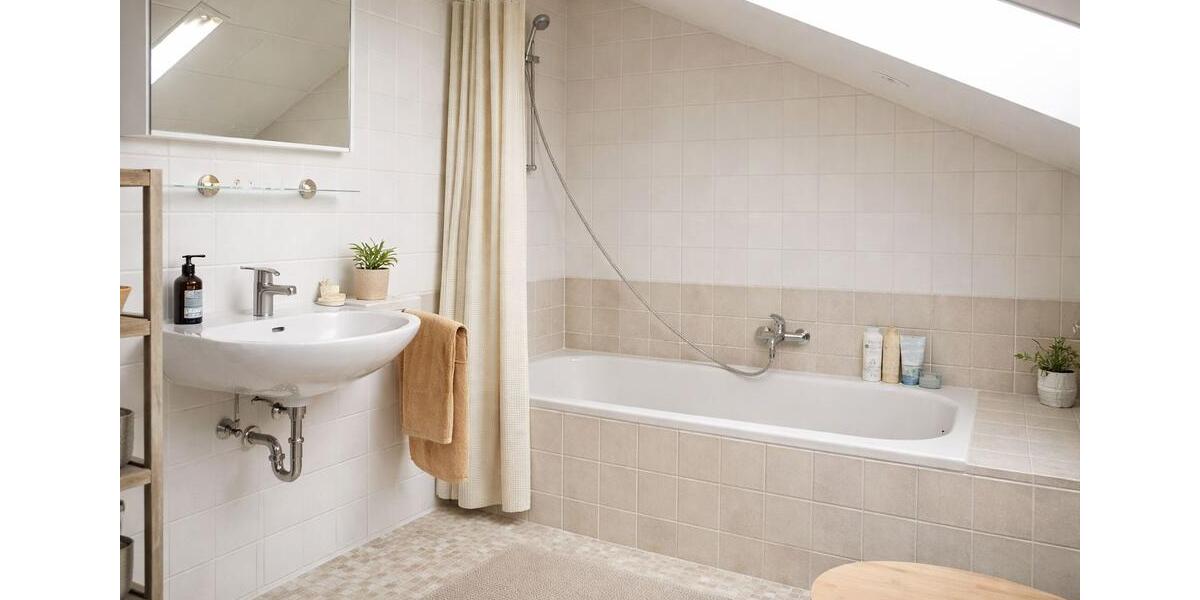 Dachgeschoßwohnung Munster - 3 Zimmer, 90 m&sup2;, 749&euro; | Angebot:26003313