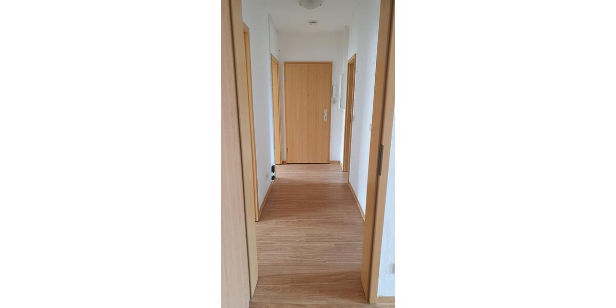 Etagenwohnung Neukirch/Lausitz Lausitz - 3 Zimmer, 63 m&sup2;, 320&euro; | Angebot:26381224
