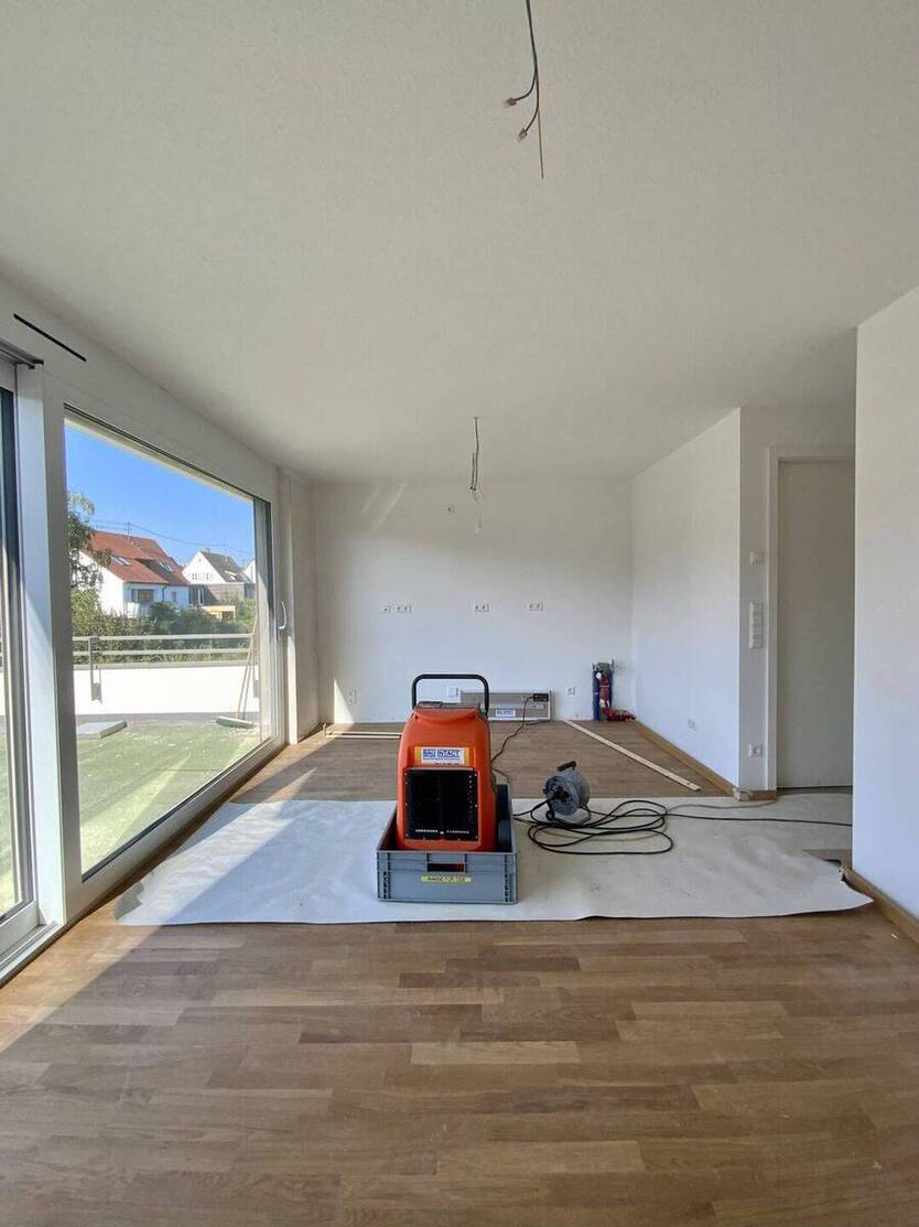 2-Zimmer-Erstbezug mit EBK & sonniger Dachterrasse 2 zimmer