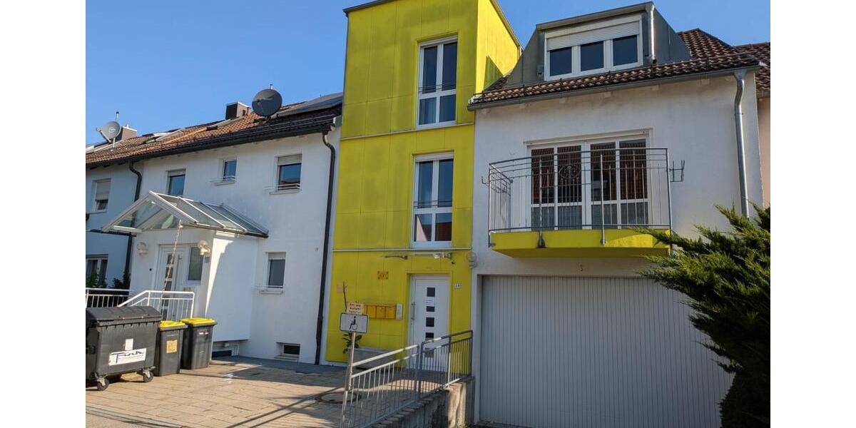 Reihenhaus Dachau - 11 Zimmer, 350 m&sup2;, 8.000&euro; | Angebot:25161970