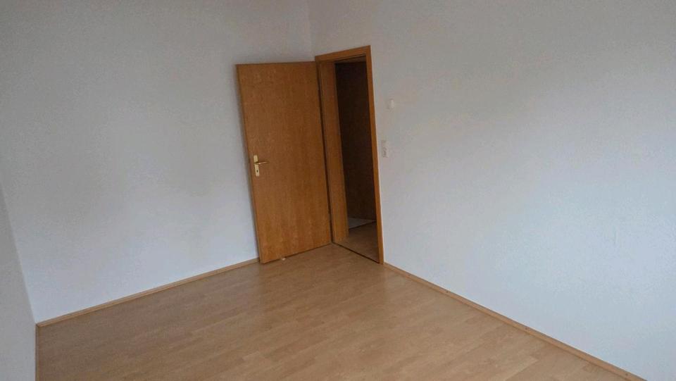 Etagenwohnung Pirmasens Fehrbach - 4 Zimmer, 98 m&sup2;, 950&euro; | Angebot:26701696