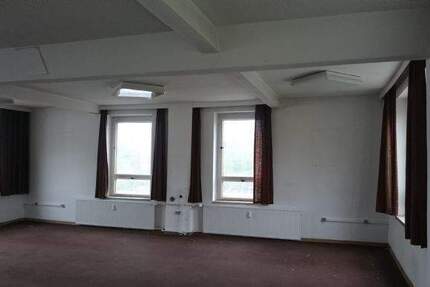 Gewerbeobjekt Auerbach - 2 Zimmer, 65 m&sup2;, 140&euro; | Angebot:24543704