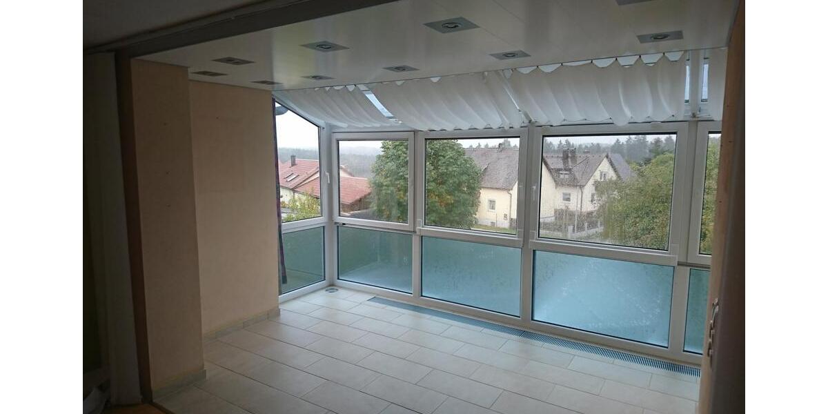 Etagenwohnung Ursensollen - 3 Zimmer, 130 m&sup2;, 860&euro; | Angebot:26294865