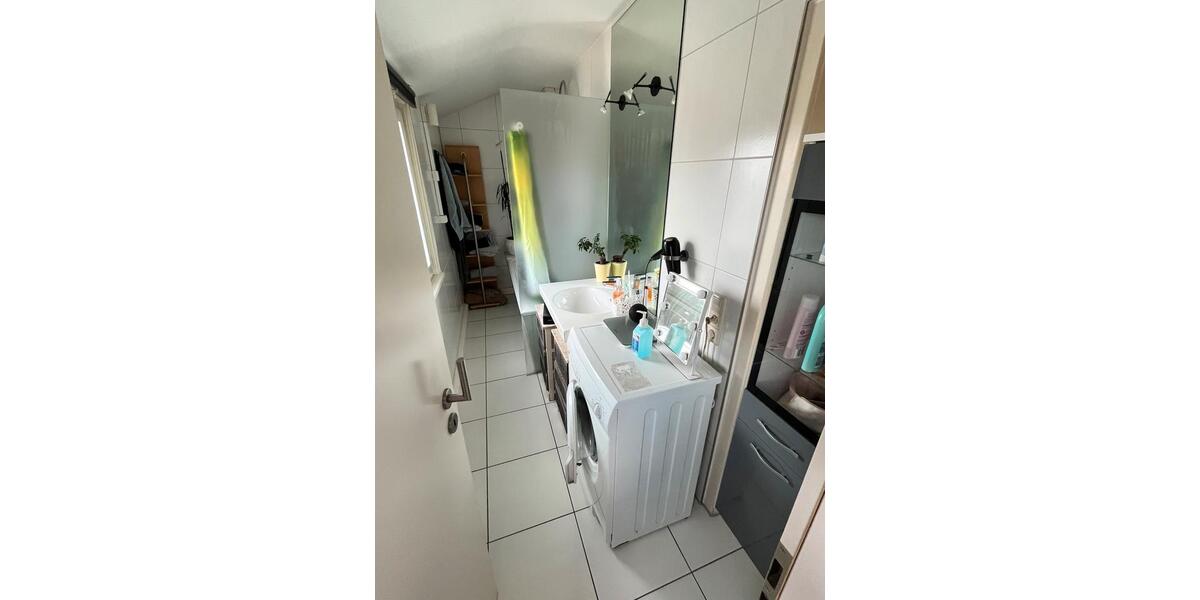 Etagenwohnung Heidenheim an der Brenz Aufhausen - 4 Zimmer, 90 m&sup2;, 900&euro; | Angebot:26495042