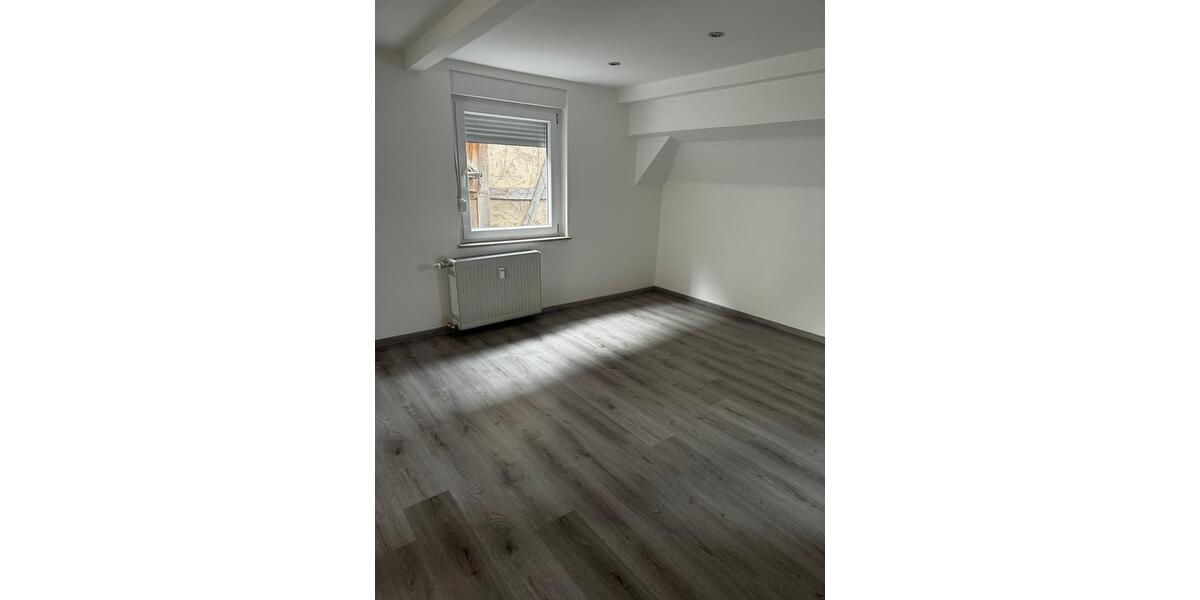 Dachgeschoßwohnung Seckach - 2 Zimmer, 70 m&sup2;, 500&euro; | Angebot:24751540