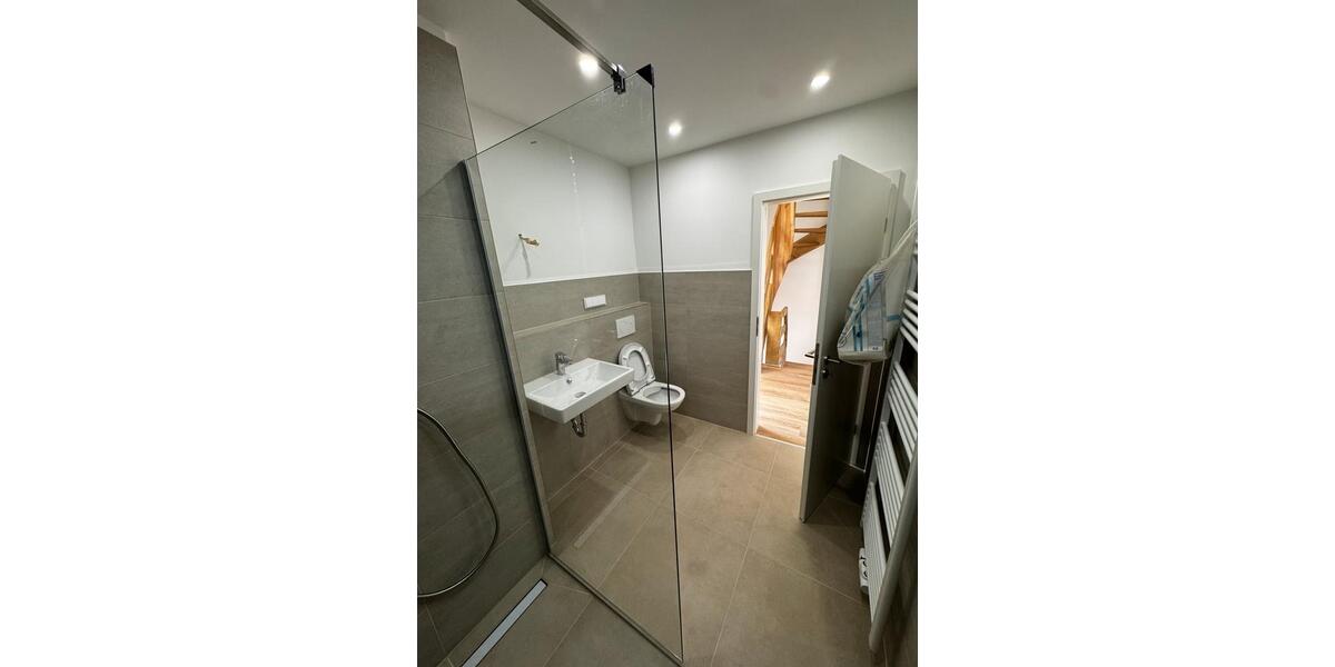 Reihenhaus Lohmar - 6 Zimmer, 170 m&sup2;, 2.350&euro; | Angebot:26345389