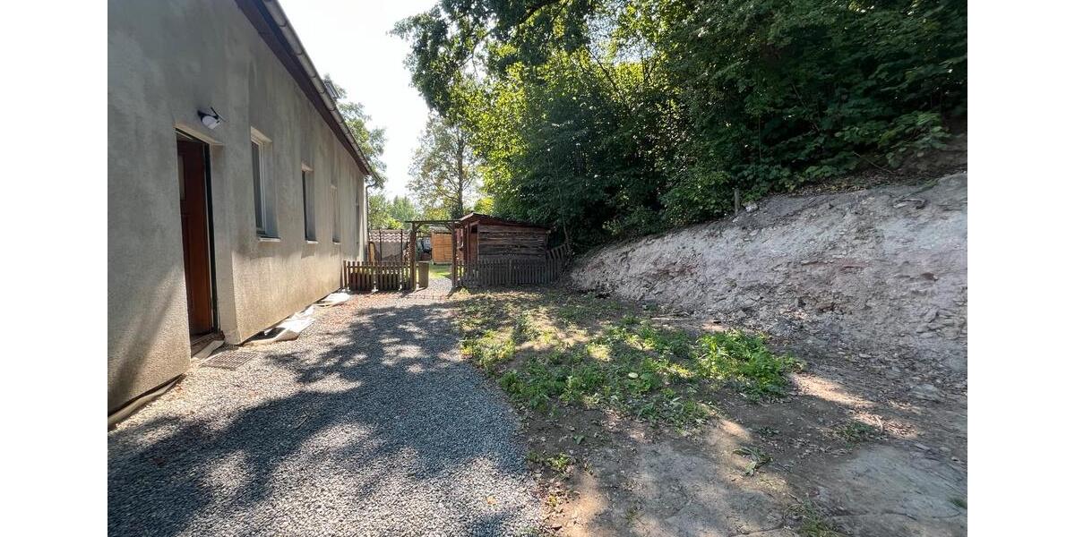 Etagenwohnung Schleusingen - 4 Zimmer, 103 m&sup2;, 980&euro; | Angebot:23831021